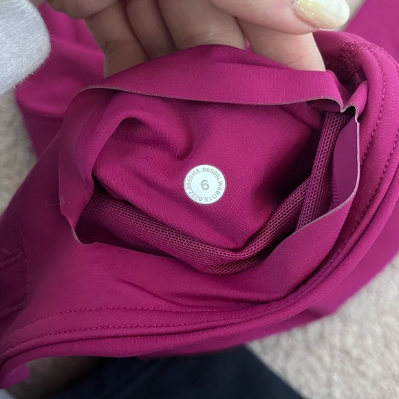 lululemon leggings 23" - Picture 3 of 9